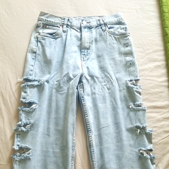 AERO Premium Air Super High Rise 90's Baggy Jean - Picture 1 of 4